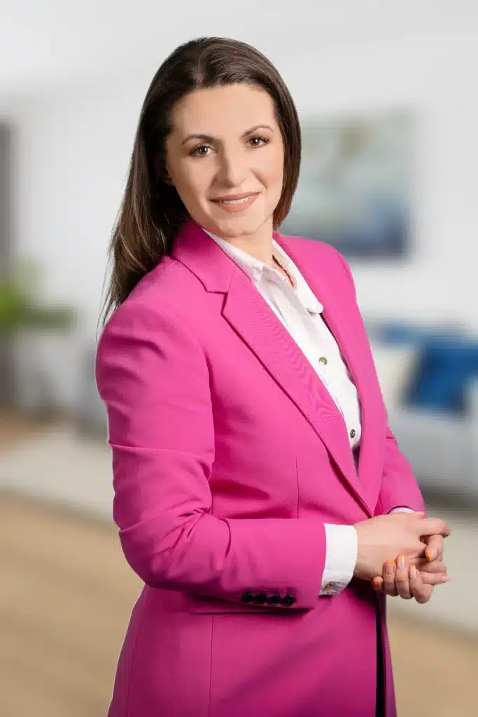 Klaudia Cagara, specjalistka ds. sprzedaży nieruchomości w Nestro Nieruchomości we Wrocławiu