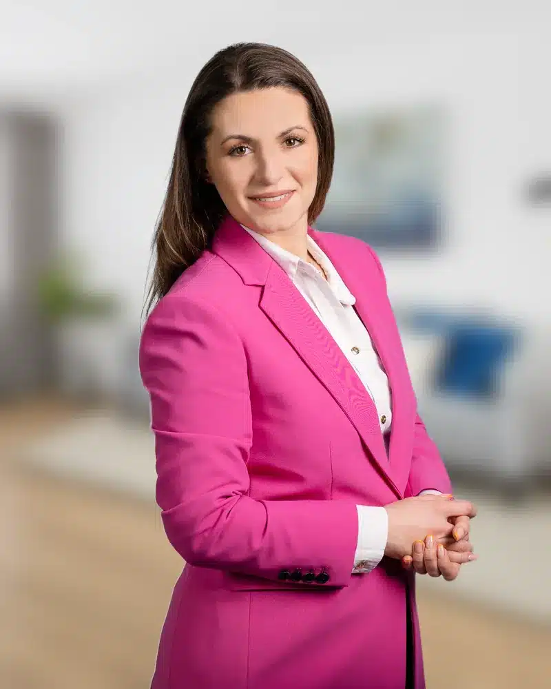 Klaudia Cagara, specjalistka ds. sprzedaży nieruchomości w Nestro Nieruchomości